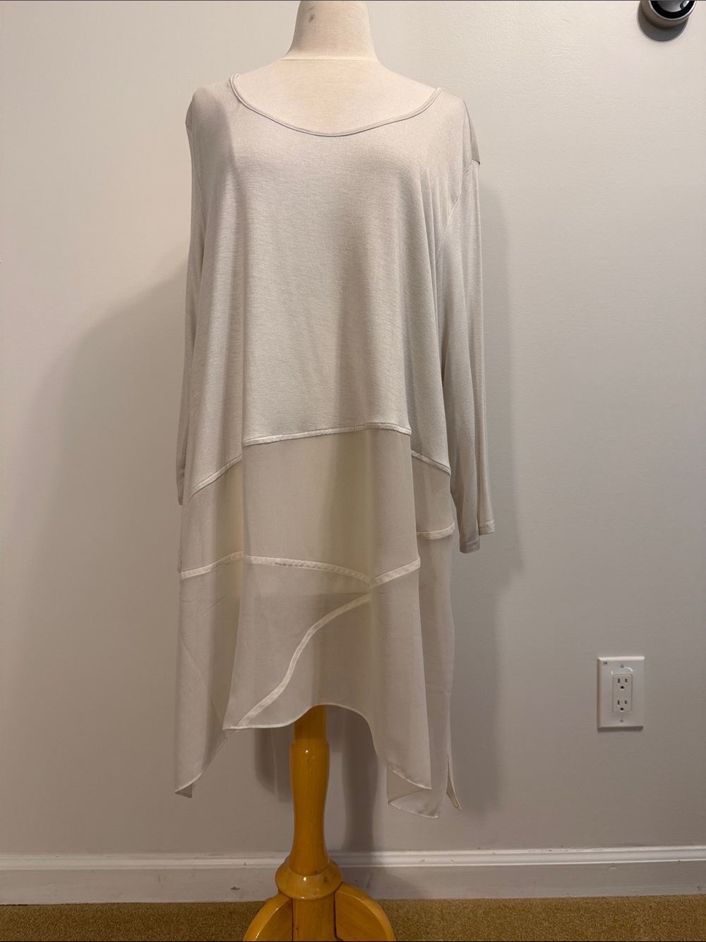 Marla Wynne Layers Light Cream Layered High-Low Tunic Top
